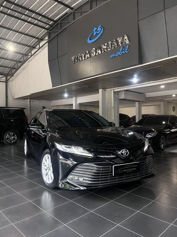 [KM27rb] Toyota Camry 2.5 V AT 2019