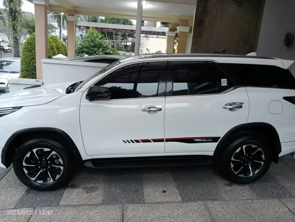 Jasa poles mobil panggilan