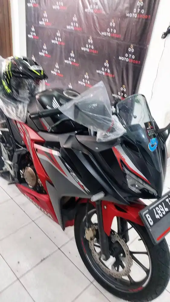 HONDA CBR 150R 2020 BISA KREDIT DP MINIM