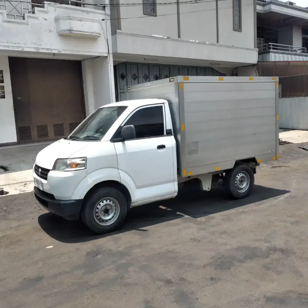 Suzuki Mega Carry Box