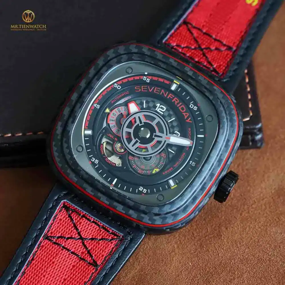 Sevent Friday Red Carbon premium
