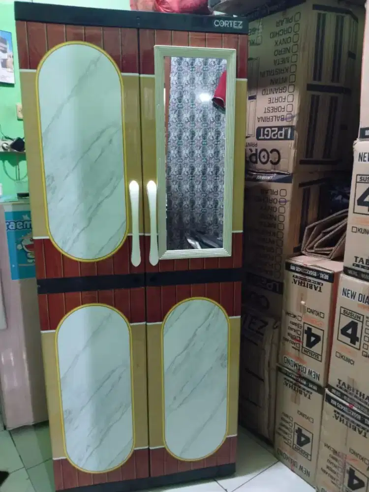 Lemari jumbo pakaian 2 pintu
