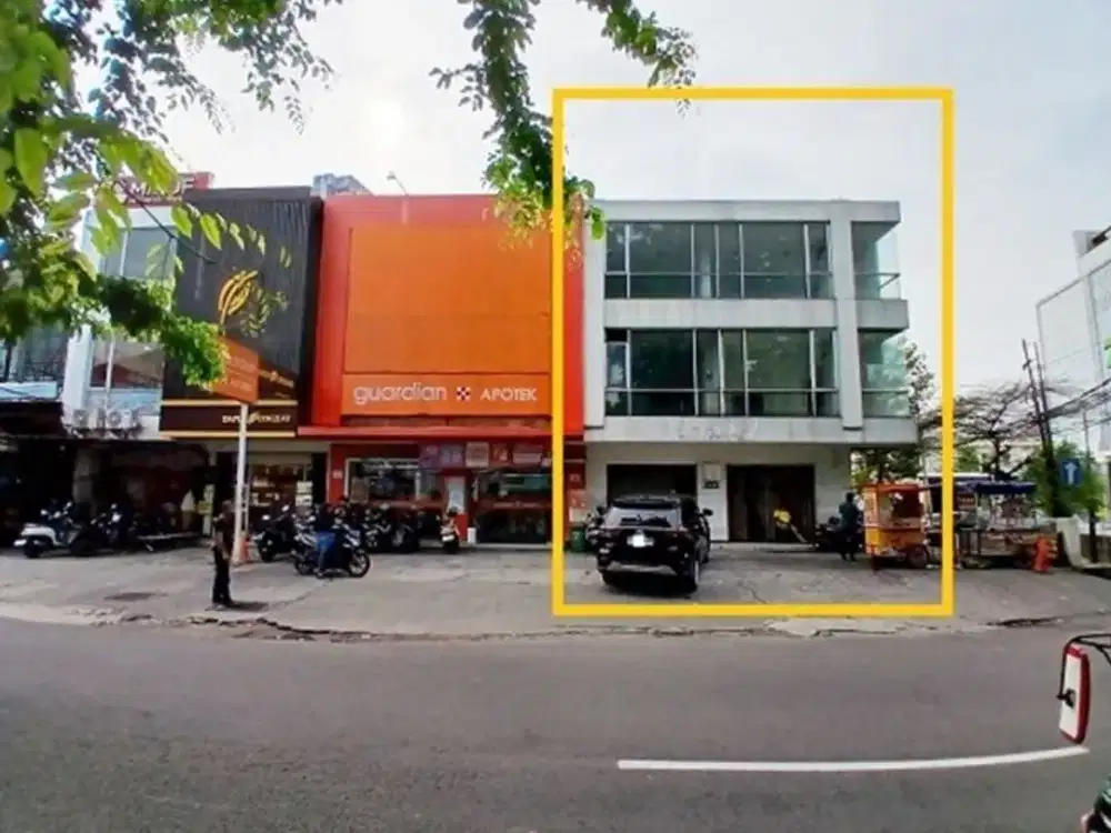Disewakan Ruko 3 lantai, Luas 423m2 di Tebet Barat Raya
