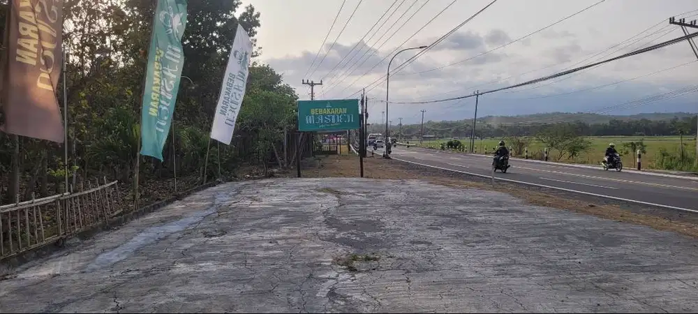 DIJUAL Tanah + Bangunan Rumah Makan dekat Bandara YIA