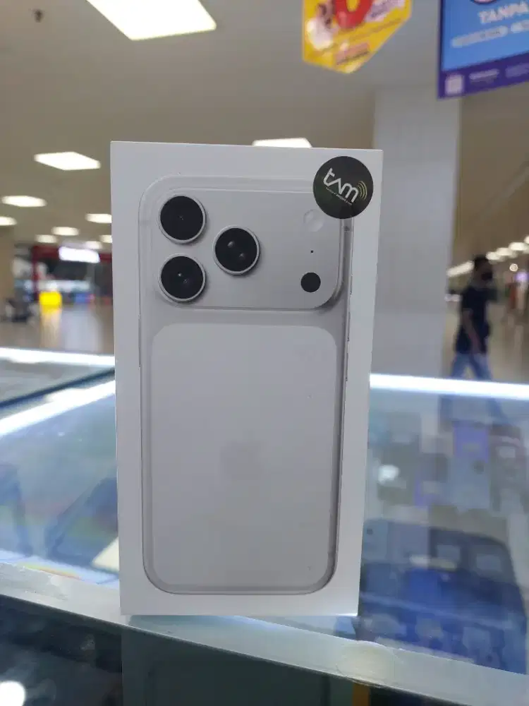 New Iphone 17 Pro 256 garansi resmi