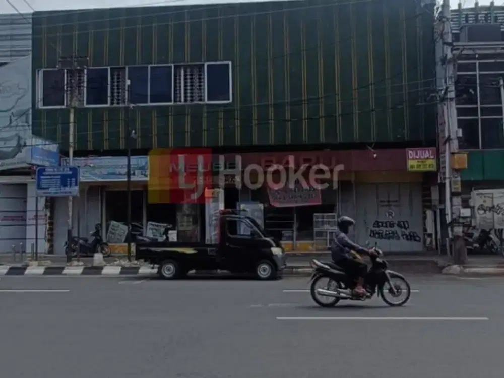 Rumah  Cocok untuk Usaha dan Strategis daerah Semarang Tengah - 8905