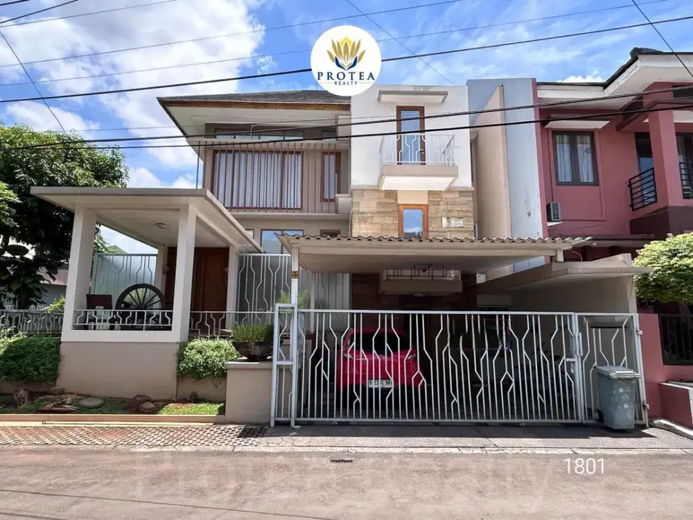 Rumah Minimalis Modern Split Level di Nusa Loka