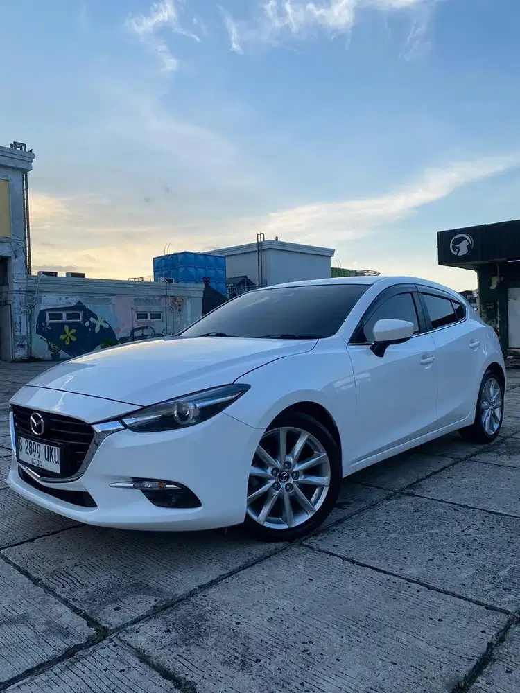 (Km Low 50ribu Record Mazda) MAZDA 3 HB 2018