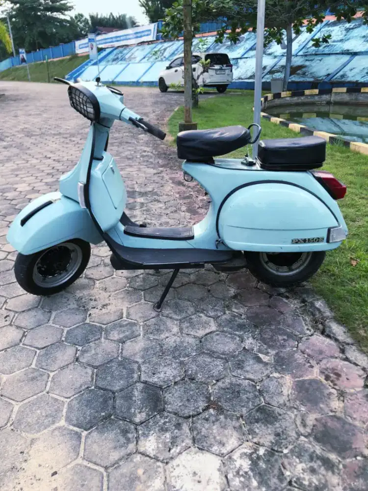 Dijual Vespa 1980  PX 150 Ganteng