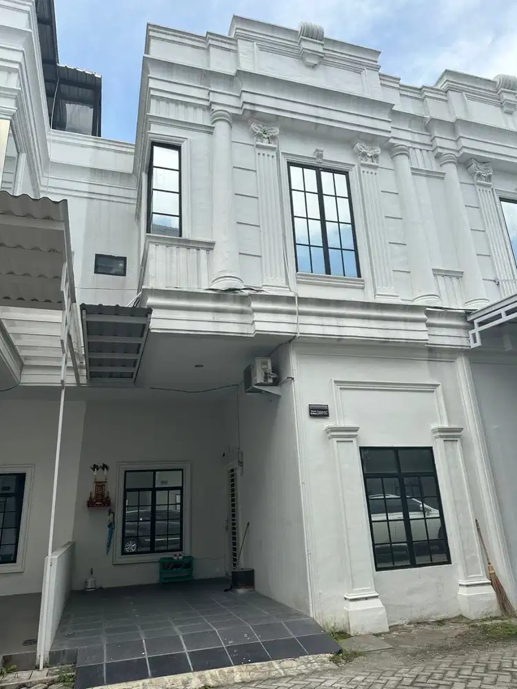 JUAL PERUMAHAN KOMPLEK