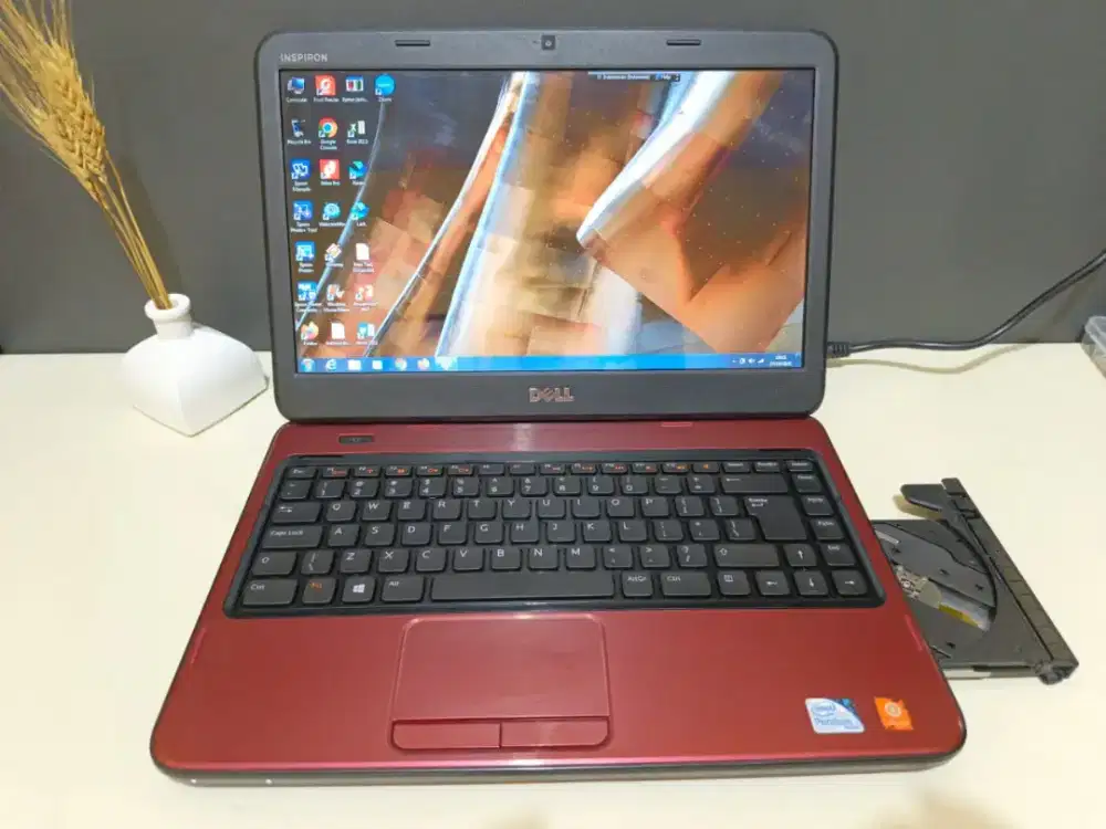 Dell Inspiron N4050 layar 14inch Second