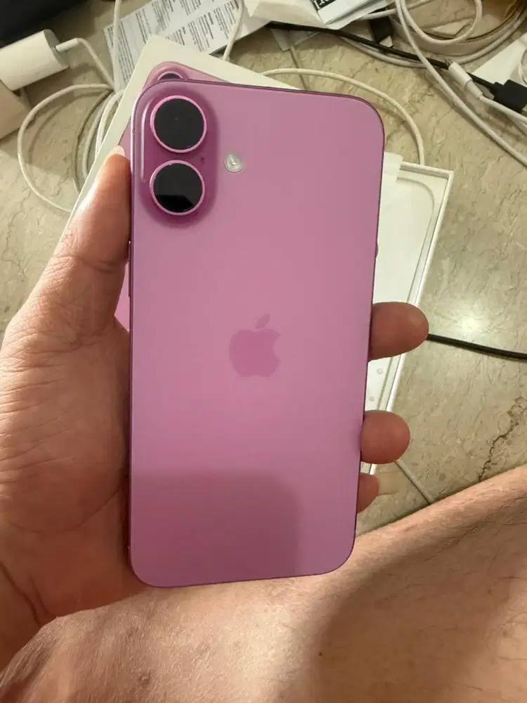 Iphone 16 plus 256 grs 6 bulan ibox