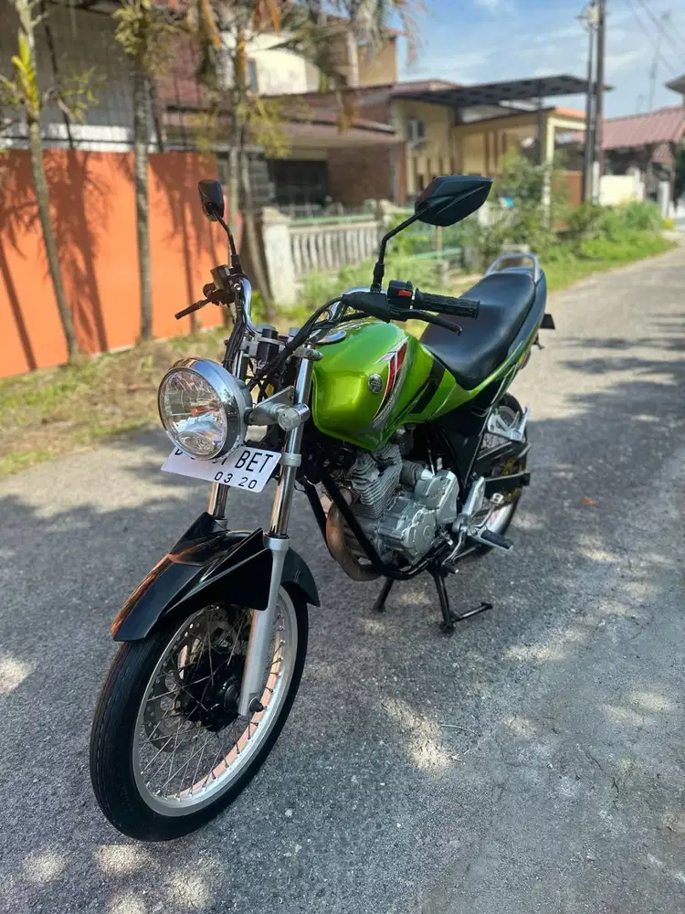 Scorpio Z 225 Tahun 2005