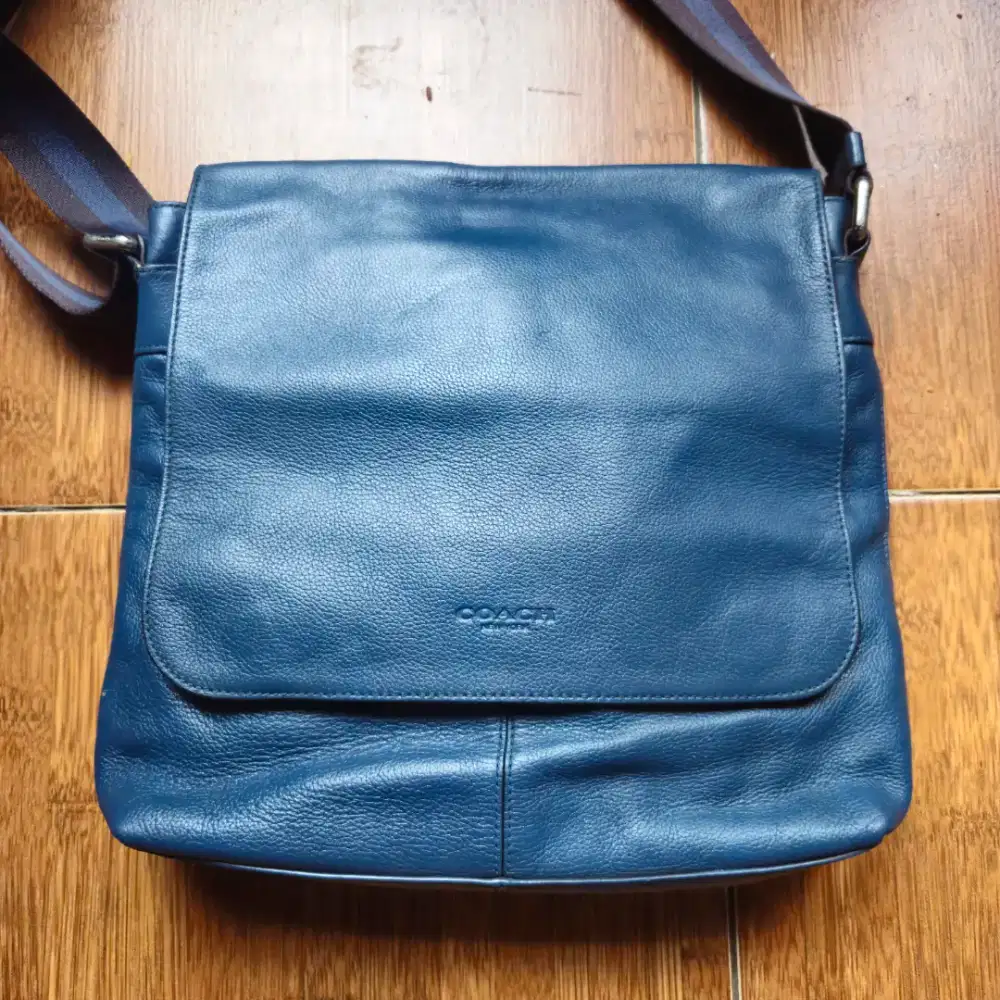 COACH MASSAGER BAG FOR MEN