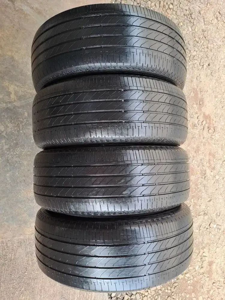 Ban 215/55/17 Bridgestone Turanza T005A 4pc 85%