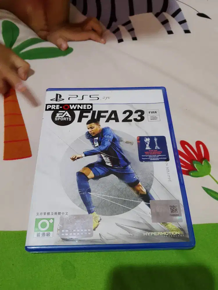 PS5 FIFA 23 Blu-ray + Bonus Add-On – Kondisi Mulus, Siap Main!