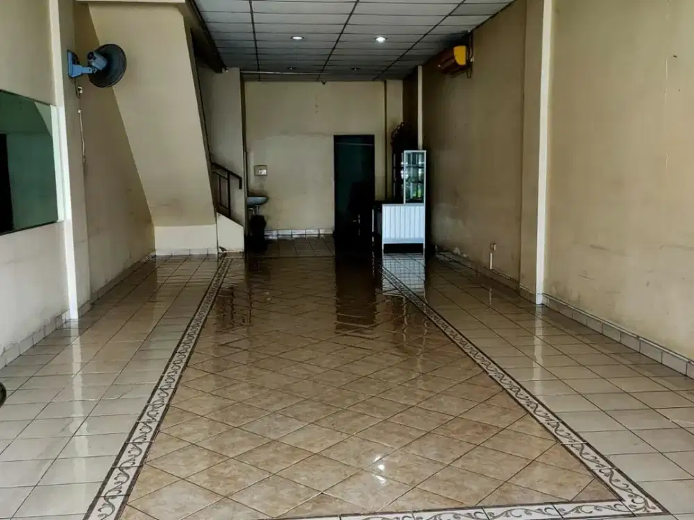 Ruko 3 Lantai Hadap Jalan Raya Boulevard Gading Serpong Dekat Akses Tol & Kawasan Pendidikan