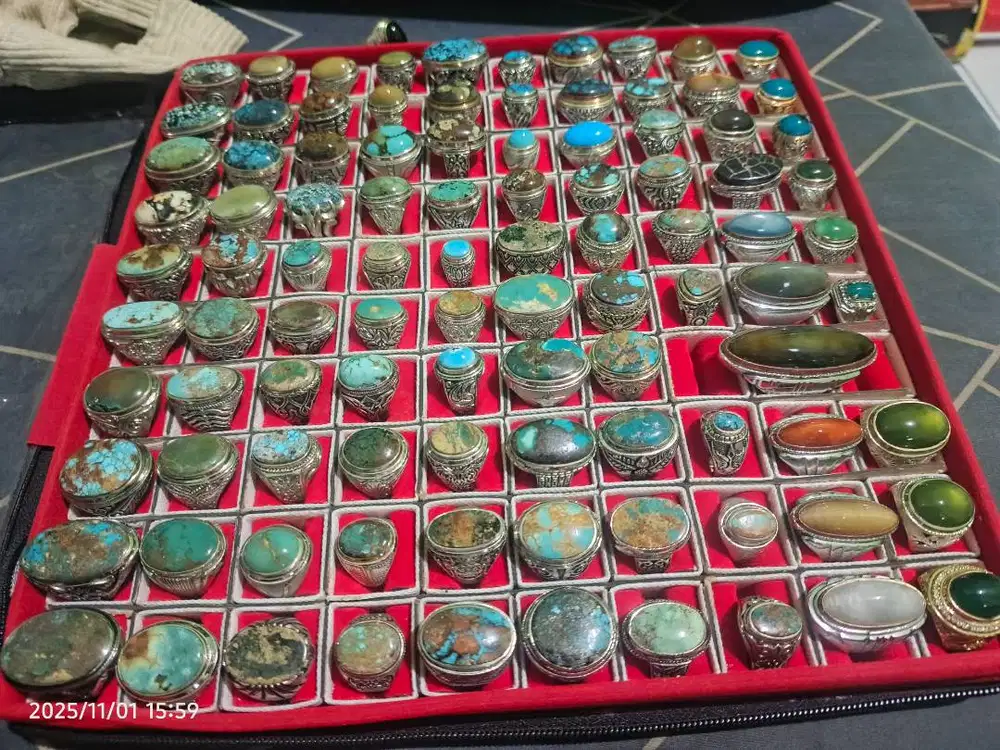 Batu pirus(mesir,persia,hubei),aceh,bacan,pandan dll