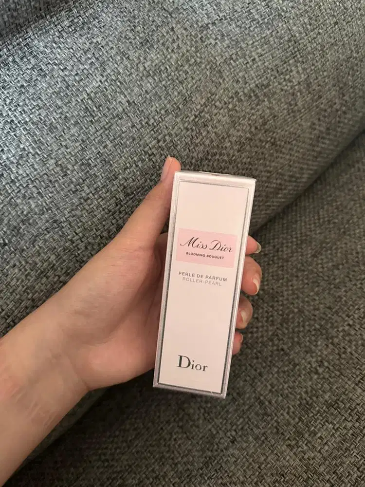 MISS DIOR ROLLER PERFUME (NEW)