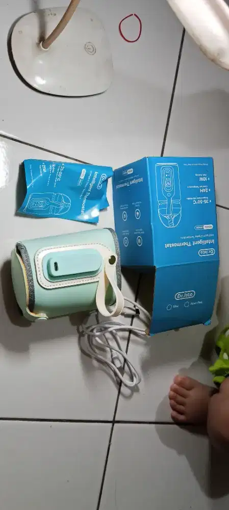 Pengahangat botol bayi ( merk dr.isla ) dan perlak crownbaby