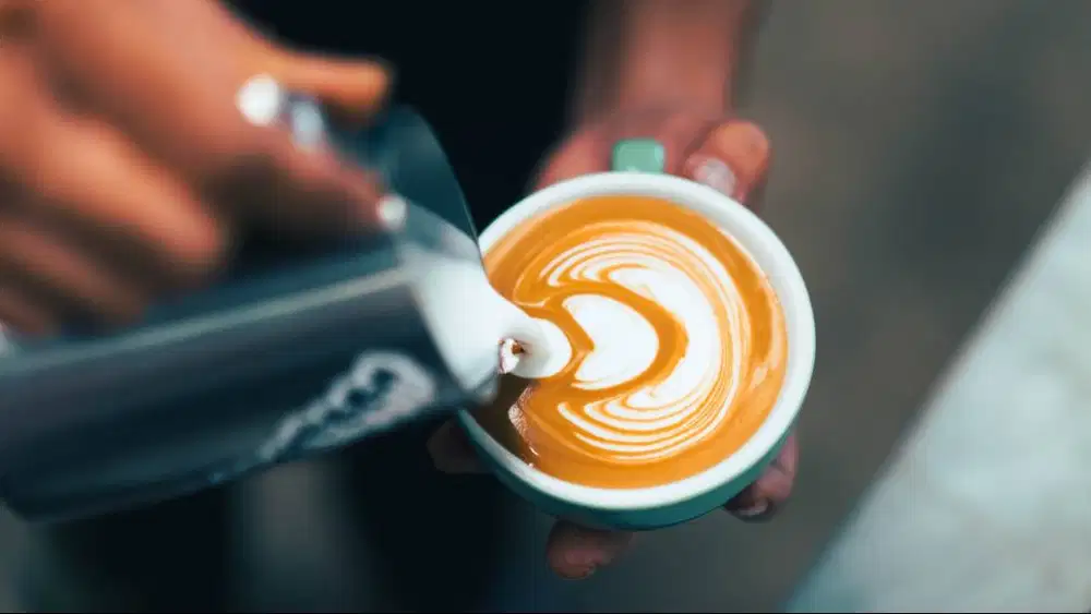 LOWONGAN BARISTA, COOK, HELPER PAMULANG