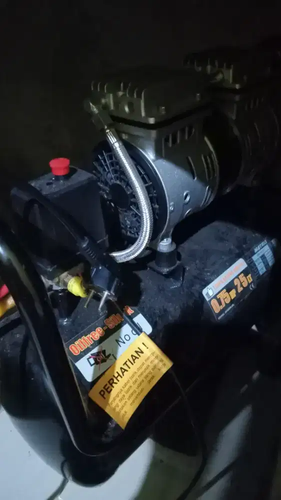 Dijual kompresor angin oilfree