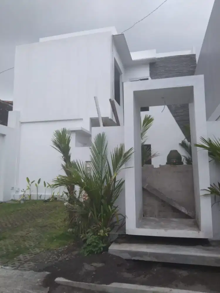 Buc Villa Baru 2lt 145m2 Ada Rooftop Padang Indah Dalung Garase 2mobil