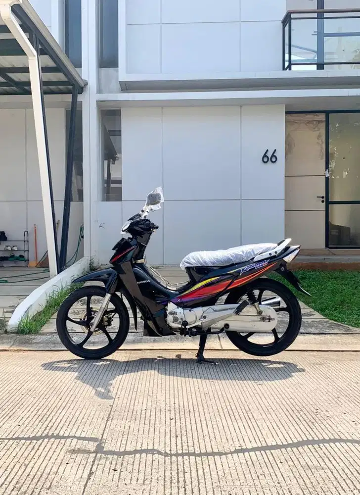Honda Karisma 125D -