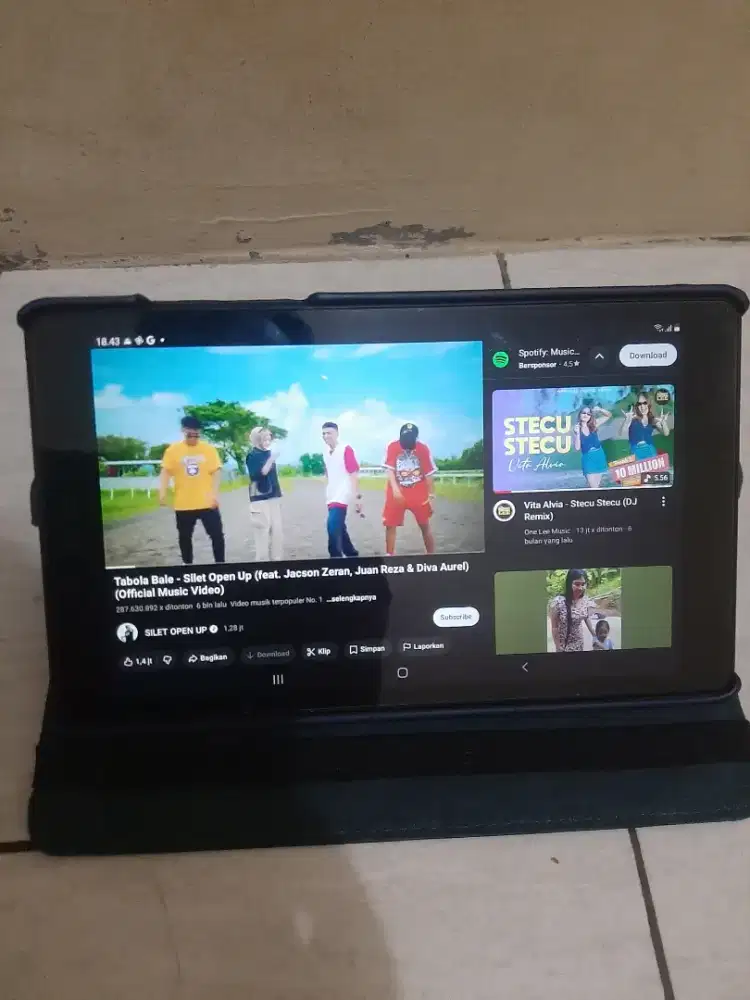 Samsung Tab A8 like a new