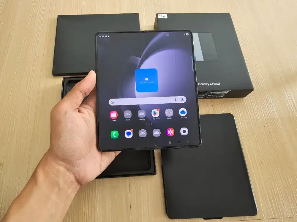 Samsung Z Fold 5 5G 512GB sein fullset free case spigen dan temper