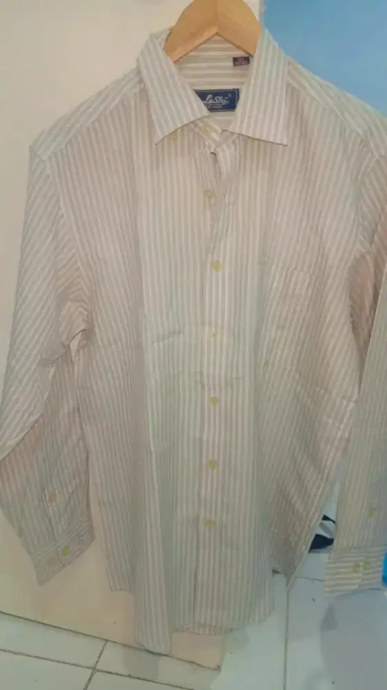 KEMEJA BEKAS 5 PCS BERMERK 100K