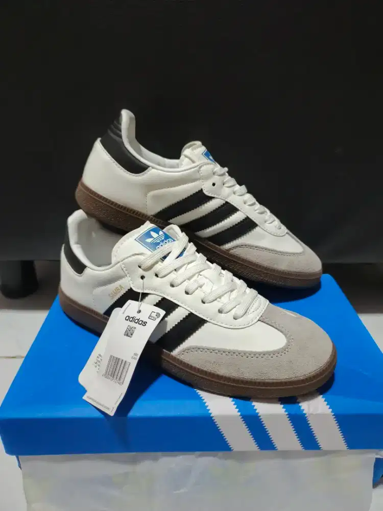 Adidas Samba size 40
