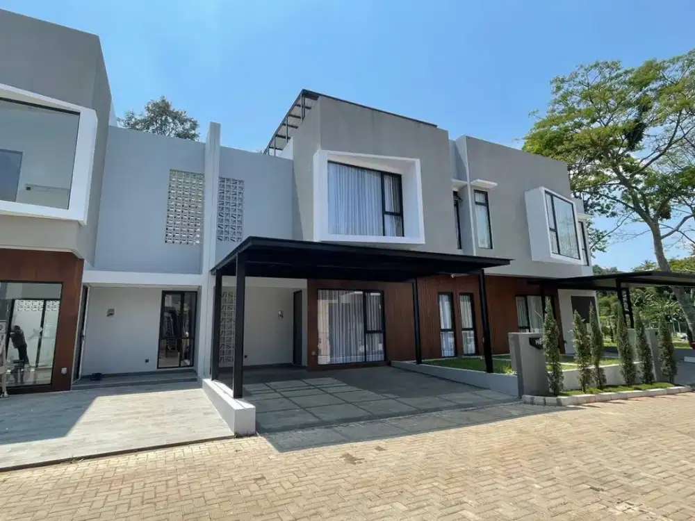 Rumah Gaya Minimalis Modern di Tengah Dago Kota Bandung Dekat Tubagus Ismail Cisitu