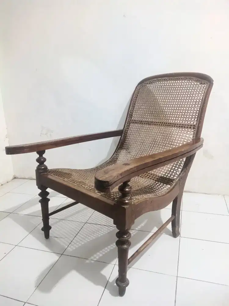 Jual kursi santai rotan kuno