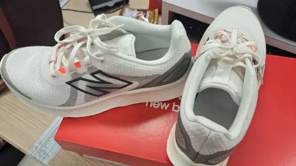 Sepatu Cewek New balance