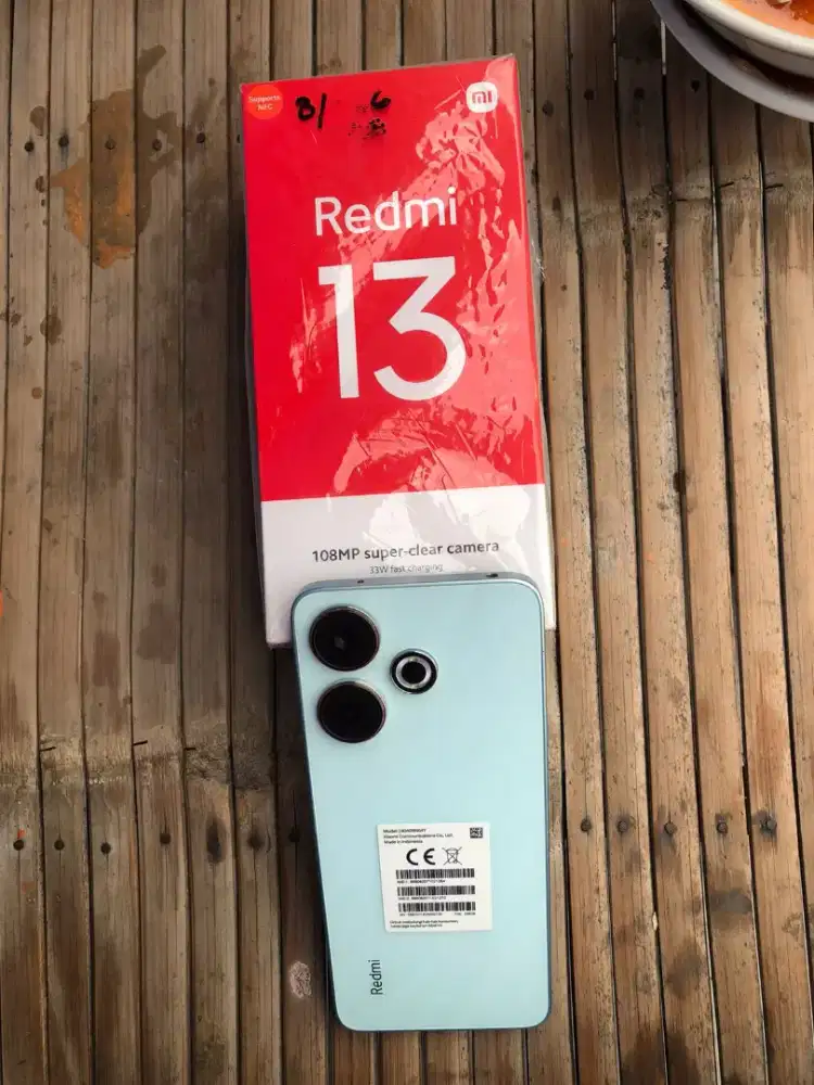 HP Kenceng Kamera Bening Harga Bersahabat Redmi 13 8/256