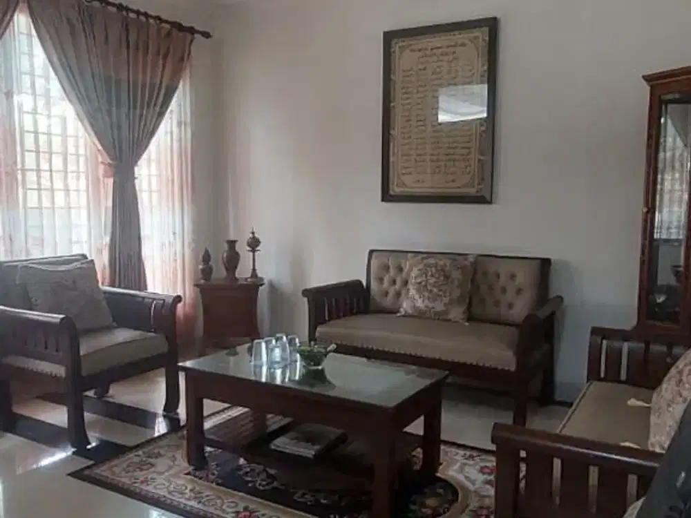 Jual Sangat Murah Rumah Bagus dan Luas Strategis di Kasuari Bintaro Sektor 9 (SD)