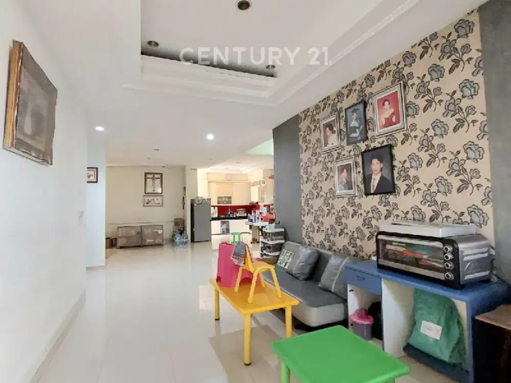 Rumah Tinggi Jalan Dan Bangun Sendiri., Semi Furnish