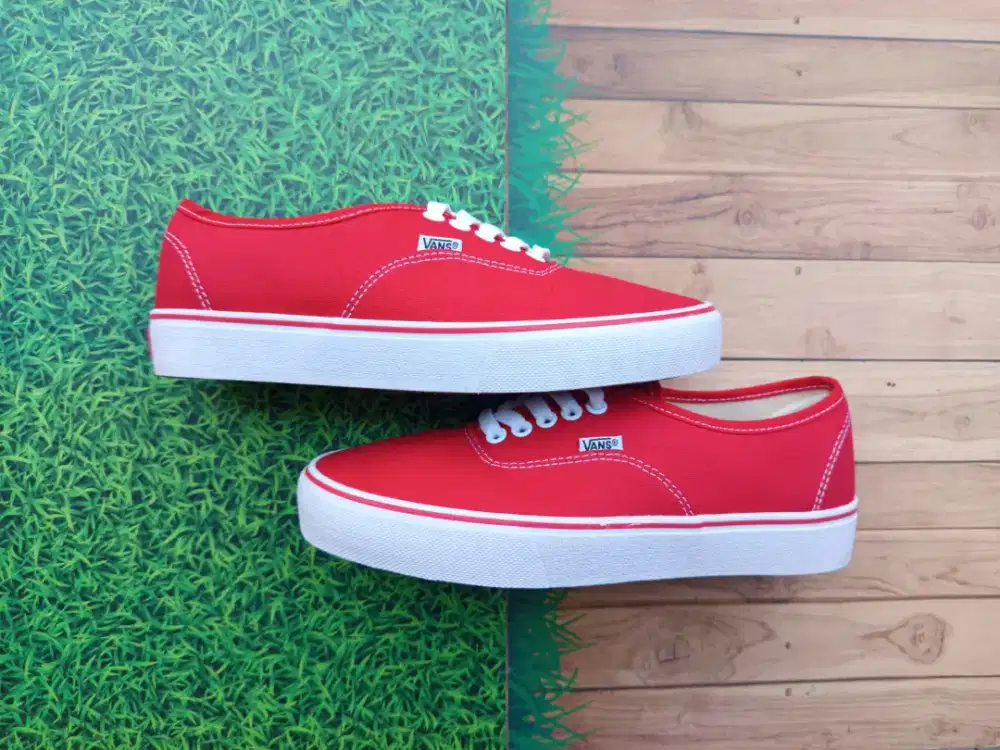 Vans Authentic Chilli Red •Preloved, Second, Thrift•