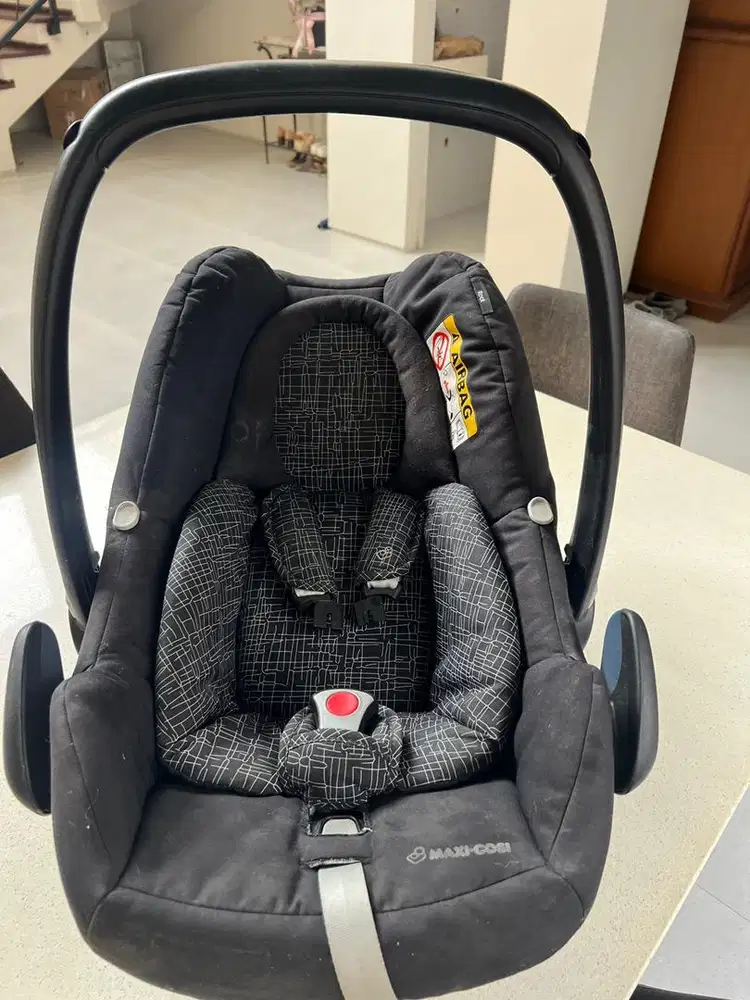 Maxi cosi rock carseat baby