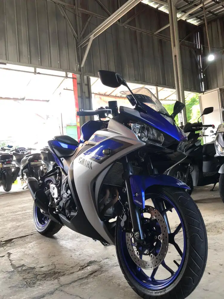 Yamaha R25 Super Istimewa