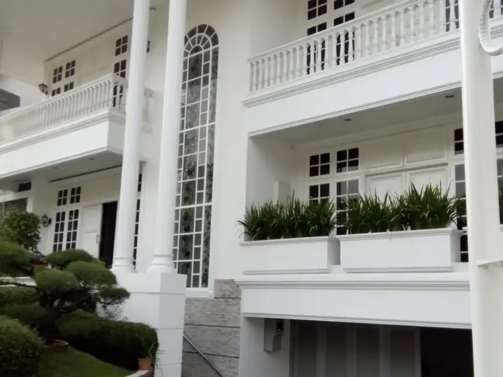 Disewakan Rumah Bagus 2 Lantai Siap Huni di Pondok Indah, Jakart Selatan