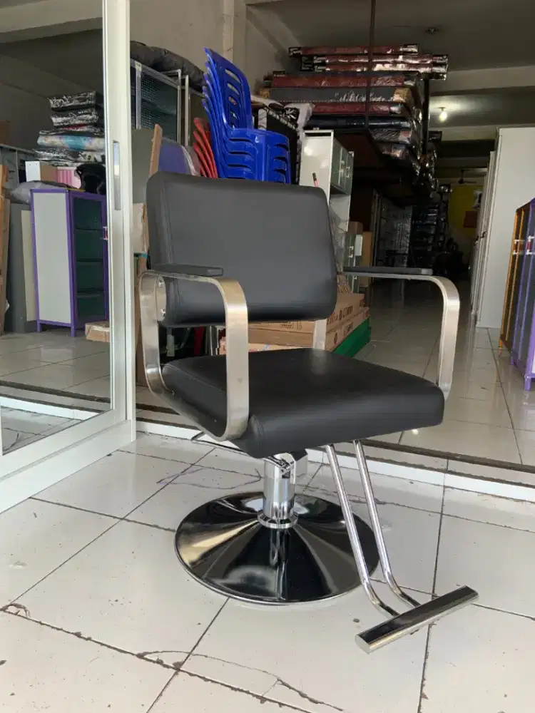 Kursi barbershop