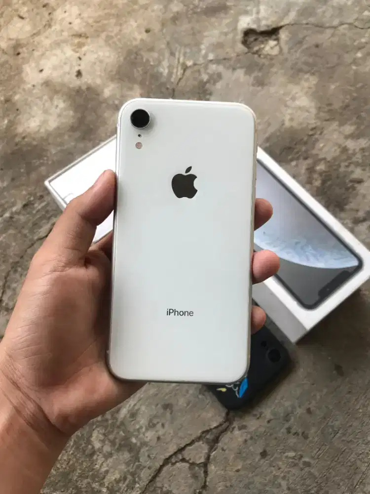 IPHONE XR 128 INTERNASIONAL REGIST