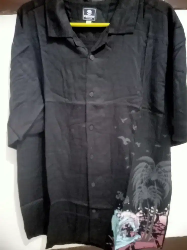 Baju pria lengan pendek