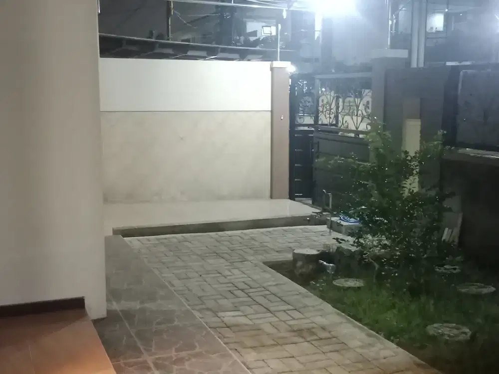 RUMAH SEWA SATELIT DEKAT PTC