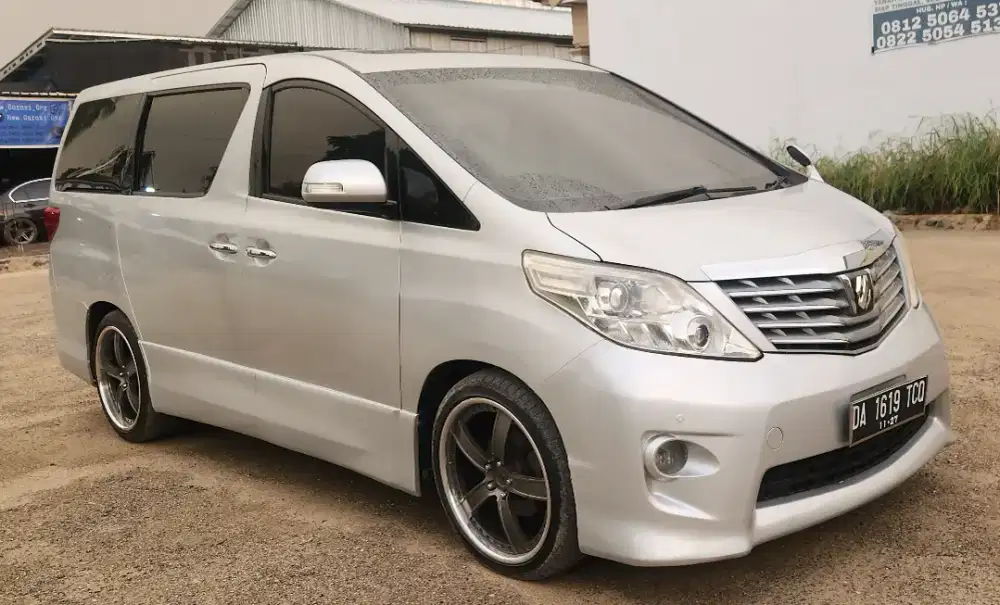 Alphard kondisi sehat terawat, elegand harga murah