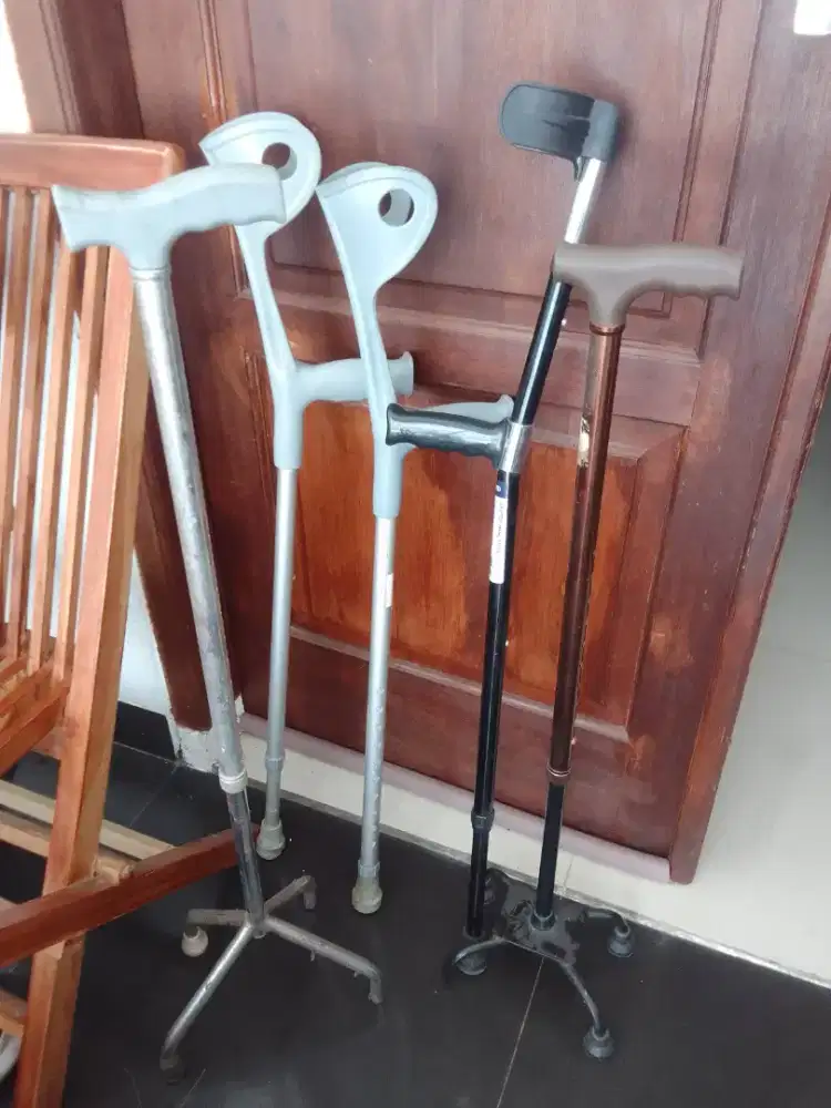 Tongkat crutch take all