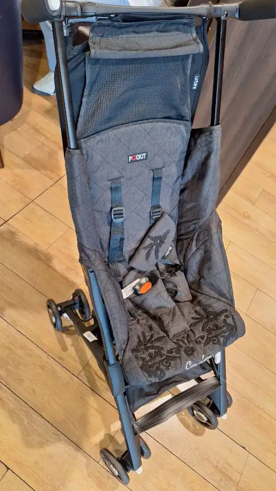 PL Stroller Cocolatte Denim Bloom Pockit Stroller - Black