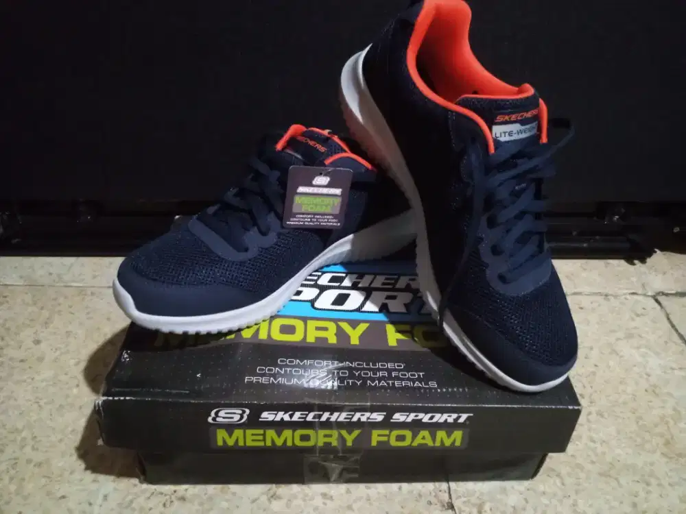 Sepatu Sneaker Sketchers Sport Memory Foam Original